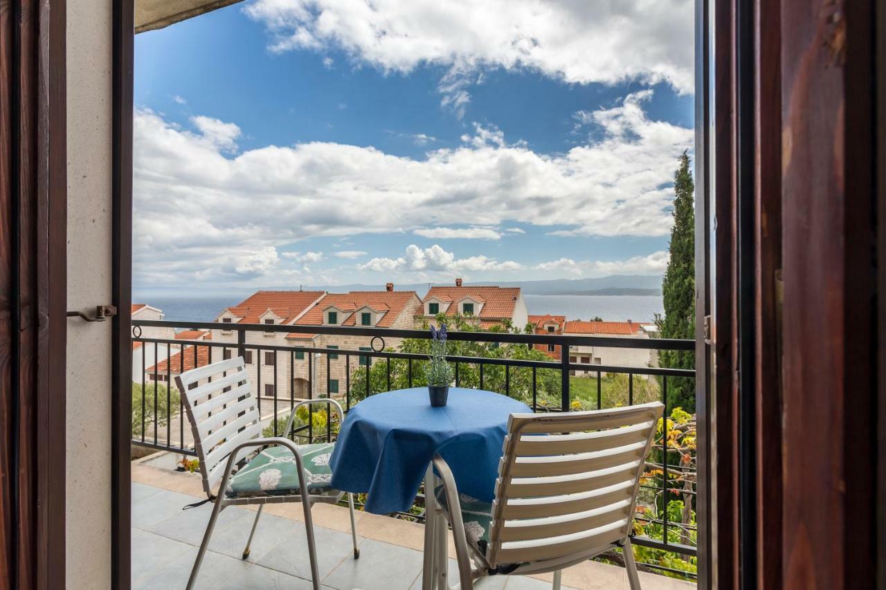 Apartmani Bezma Bol Exterior photo